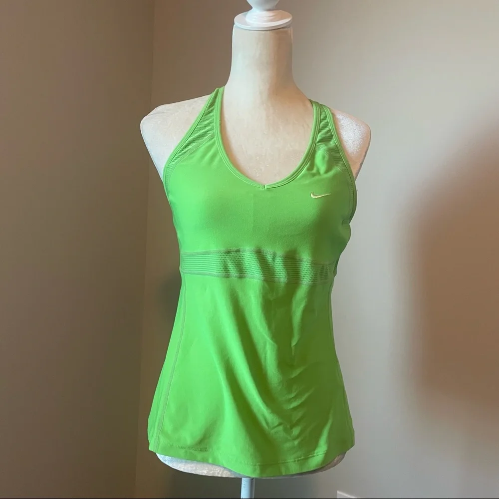 Women’s Nike Halter Top - Picture 4 of 6